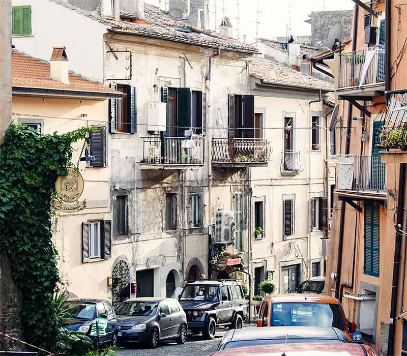 Il voto elettronico online permette di ridurrei i costi ed aumentare la partecipazione Voto elettronico online per i Comuni in Italia