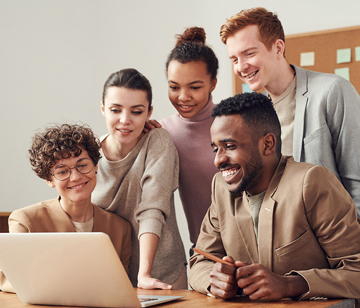 Collega la nomina e l’elezione online